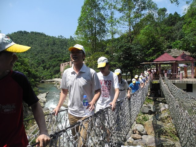 2015年优惠活动办理大厅科技旅游报道