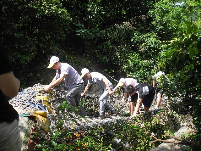 2015年优惠活动办理大厅科技旅游报道
