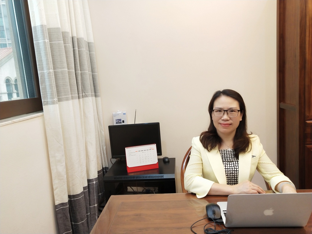 致敬这就是优惠活动办理大厅巾帼她实力