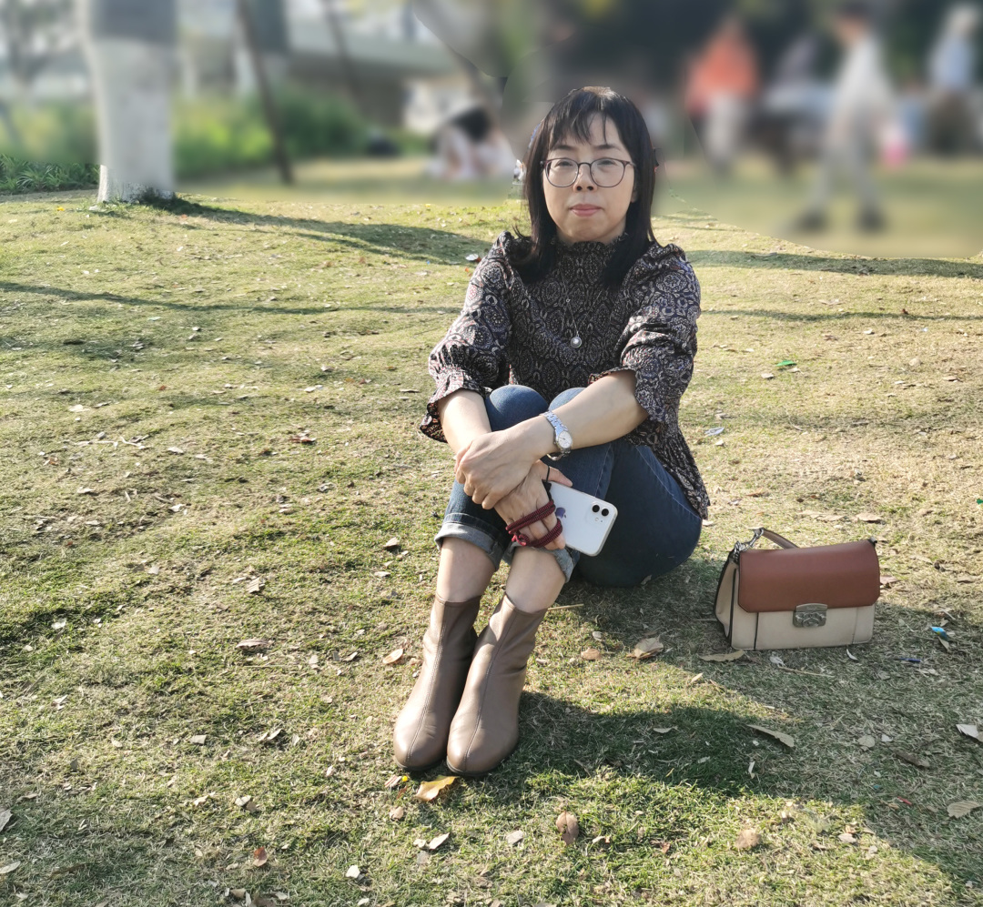 致敬这就是优惠活动办理大厅巾帼她实力