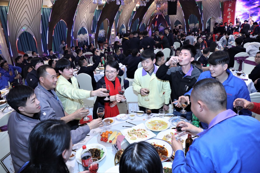 筚路蓝缕度十载，，，，，如日方升新征程|优惠活动办理大厅科技2022年度优异表扬仪式圆满竣事